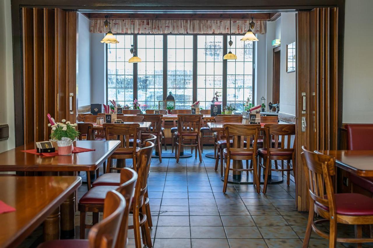 Zwehrener Hof Hotel Касел Екстериор снимка
